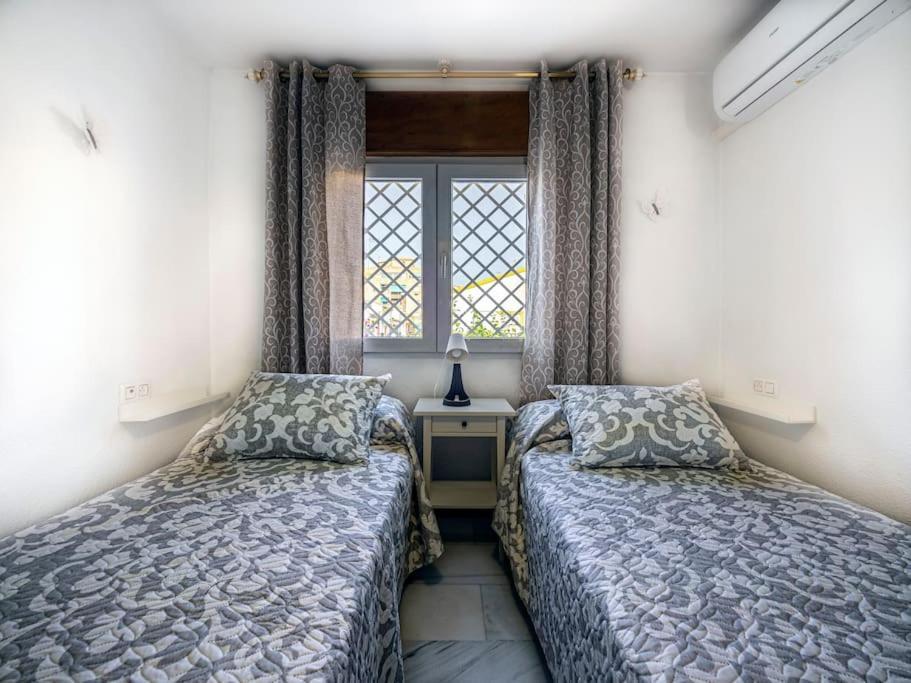 Casa Limonero Con Parking Gratis Junto A Centro Historico Hébergement de vacances Grenade